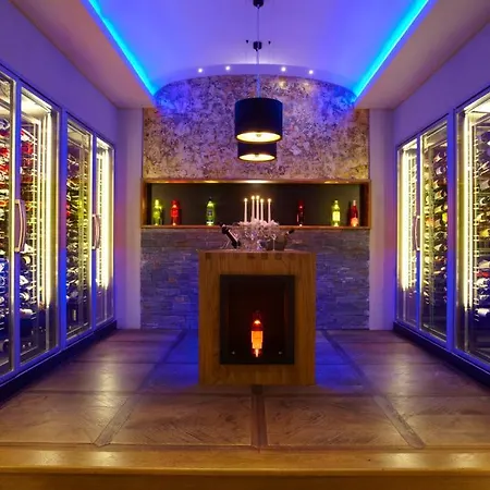 Hotel Familien Mozart Ried im Oberinntal