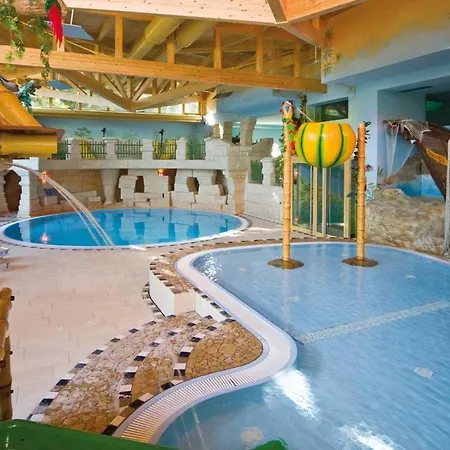 Hotel Familien Mozart Ried im Oberinntal