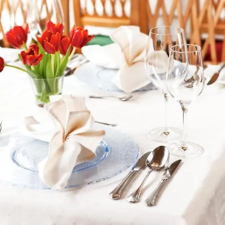 Familien Mozart 4* Ried im Oberinntal