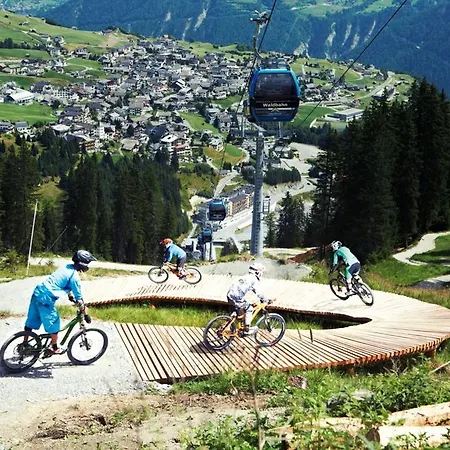 Hotel Familien Mozart Ried im Oberinntal